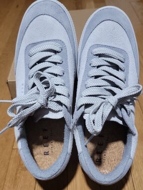 Reef Light Gray Suede Lace-Up Sneakers